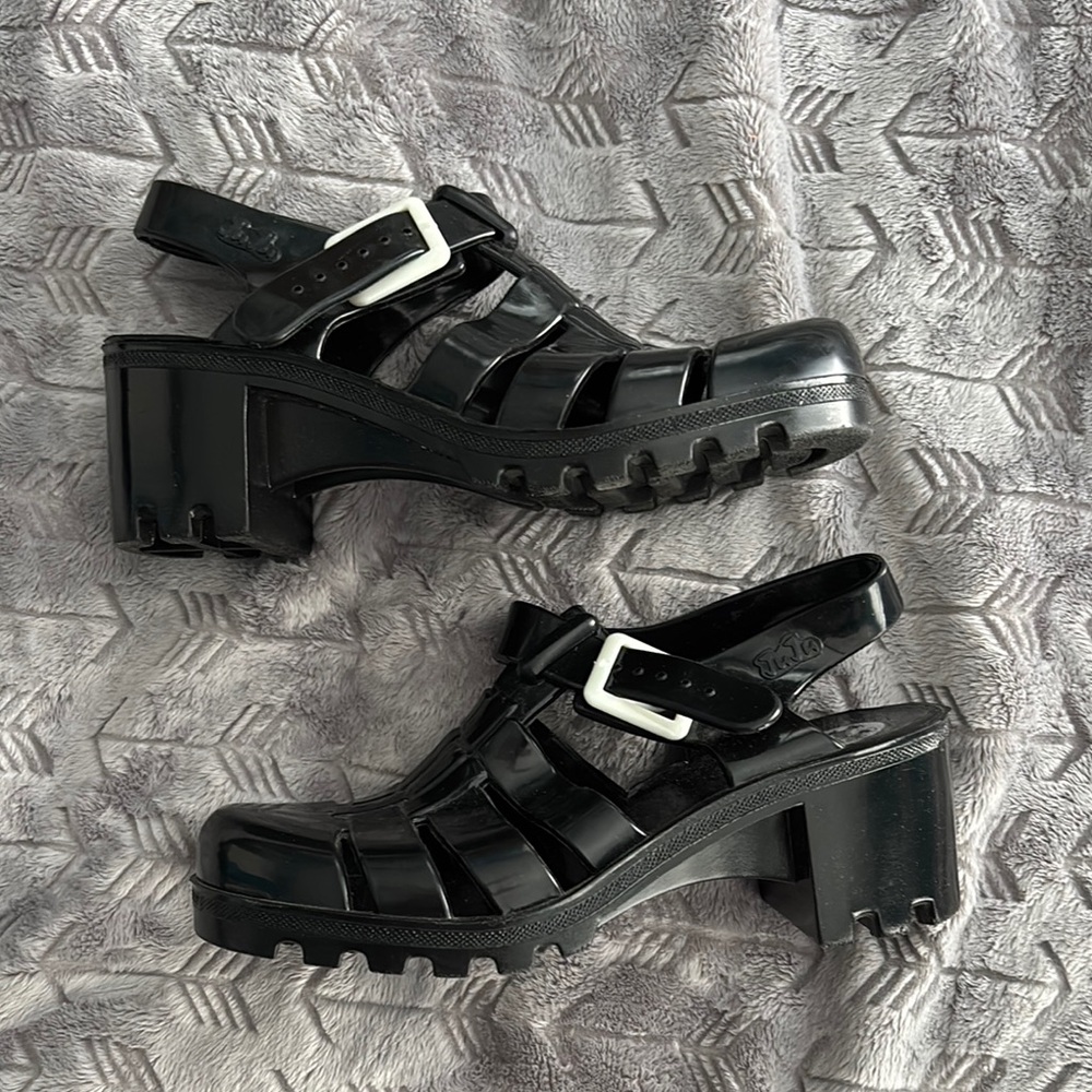 JuJu & Co. Jelly Black Sandal Chunky Heels With Buckle Strap * 90s Jellies EUC